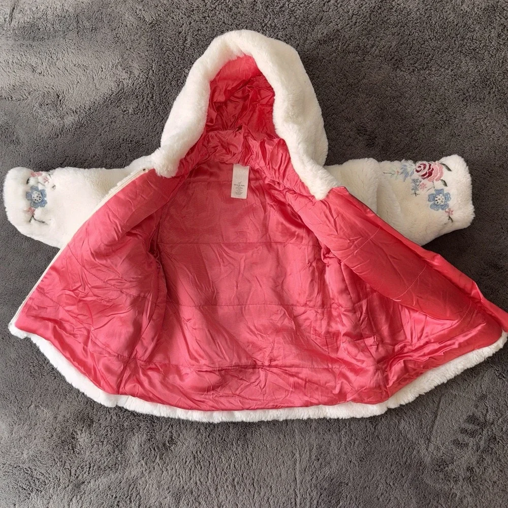 Baby Gap Faux Fur Coat Jacket‎ 18-24 Mos Ivory Lined Embroidered Winter Holiday